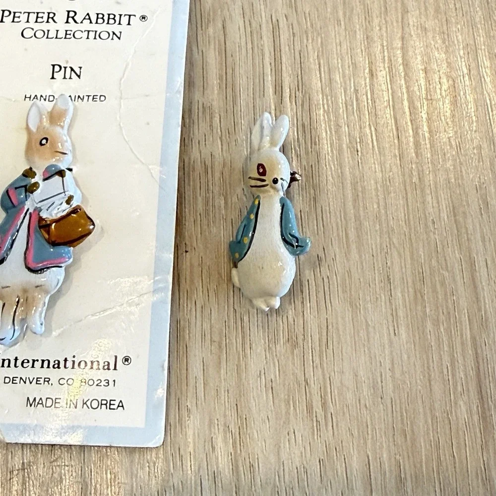 Beatrix Potter Peter Rabbit Brooch Pins Lot of 2 JHB International 1 NEW Vintage